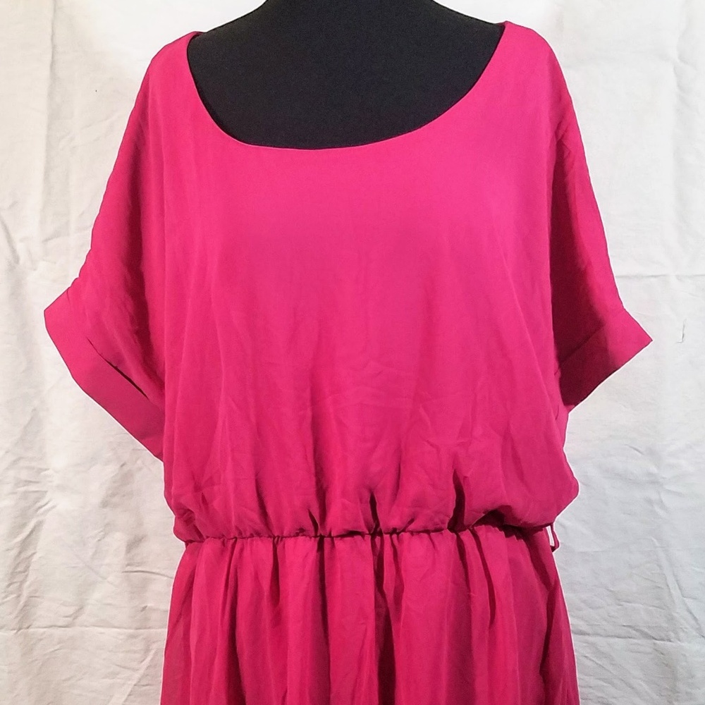 On Twelfth Pink Scoop Neck, Short Sleeve Dress